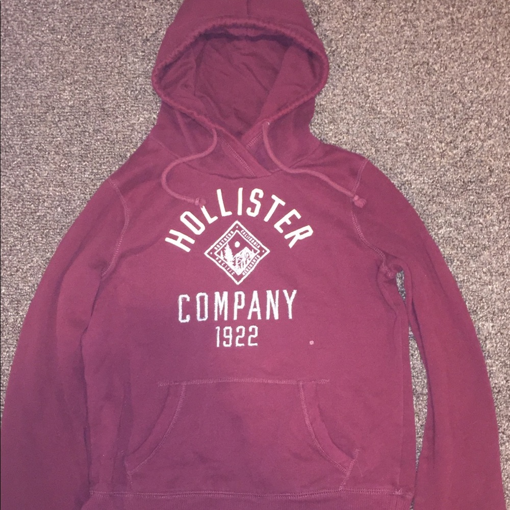 Cozy maroon hoodie